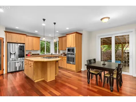 10126 NW Ash Court Portland OR 97231
