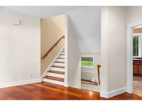 10126 NW Ash Court Portland OR 97231