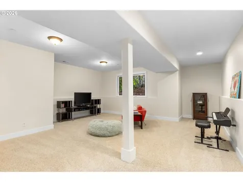 10126 NW Ash Court Portland OR 97231