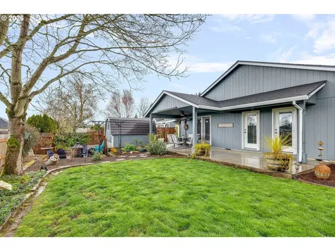 1057 S Pine Street Canby OR 97013