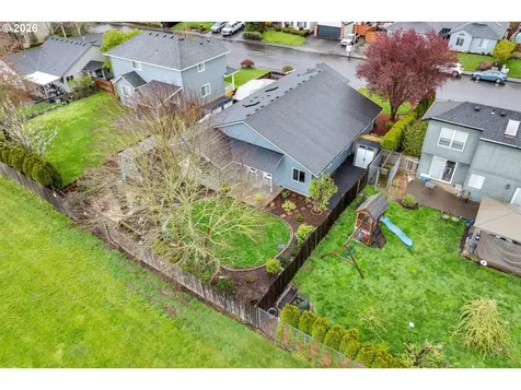 1057 S Pine Street Canby OR 97013