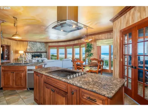 3802 NW Oceania Drive Waldport OR 97394