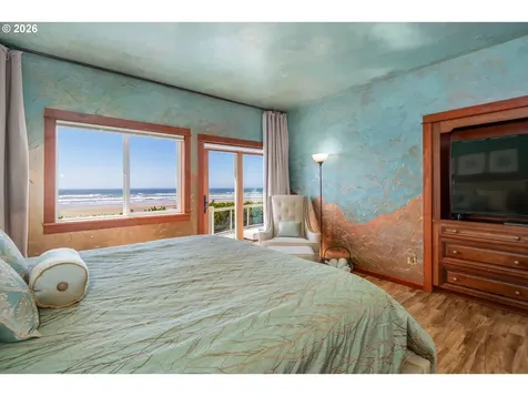 3802 NW Oceania Drive Waldport OR 97394