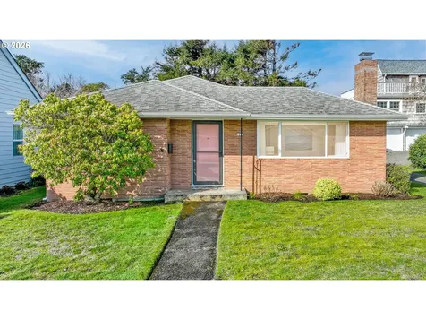1210 S Columbia Street Seaside OR 97138