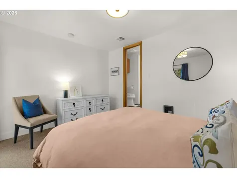1210 S Columbia Street Seaside OR 97138