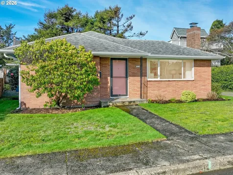 1210 S Columbia Street Seaside OR 97138