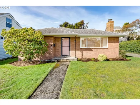 1210 S Columbia Street Seaside OR 97138
