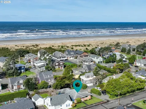 1210 S Columbia Street Seaside OR 97138