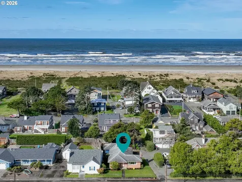 1210 S Columbia Street Seaside OR 97138