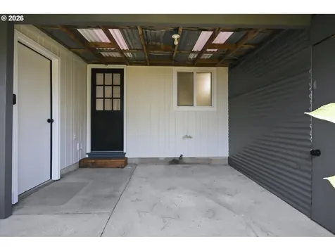 355 Stark Street Woodburn OR 97071