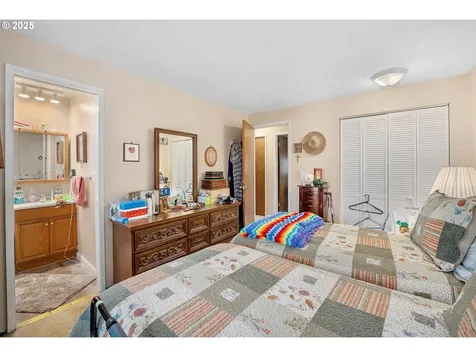 4683 Settlers Drive NE Salem OR 97305