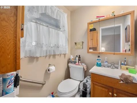 4683 Settlers Drive NE Salem OR 97305