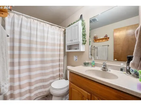 4683 Settlers Drive NE Salem OR 97305