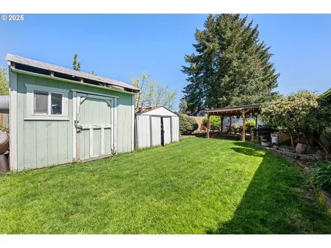 4683 Settlers Drive NE Salem OR 97305