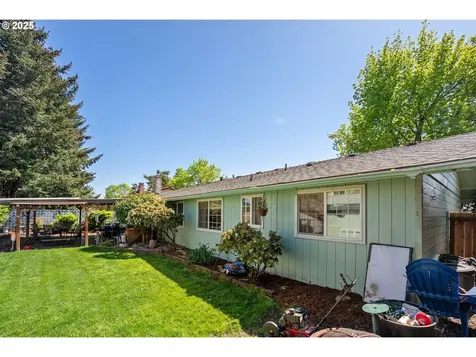 4683 Settlers Drive NE Salem OR 97305