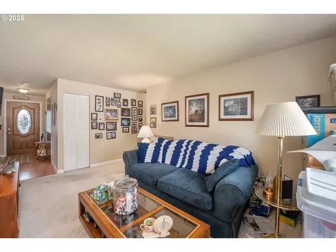 4683 Settlers Drive NE Salem OR 97305