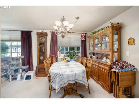 4683 Settlers Drive NE Salem OR 97305