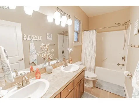 2278 NE Hotspur Lane Lincoln City OR 97367