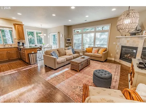 2278 NE Hotspur Lane Lincoln City OR 97367