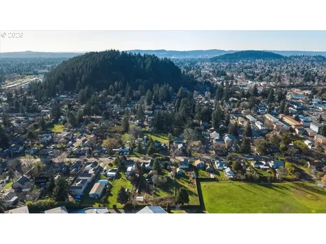 2824 SE 115th Avenue Portland OR 97266