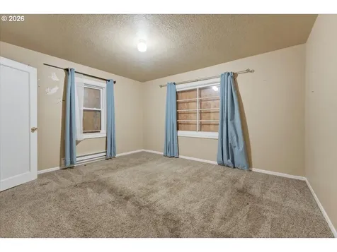 2824 SE 115th Avenue Portland OR 97266