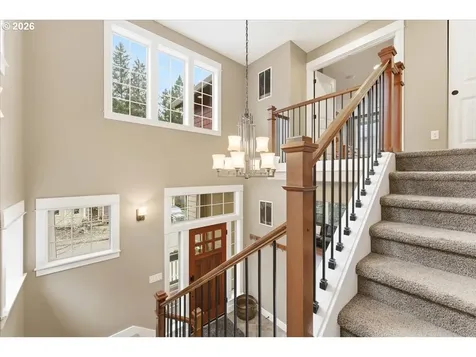 35810 Chinook Street Sandy OR 97055