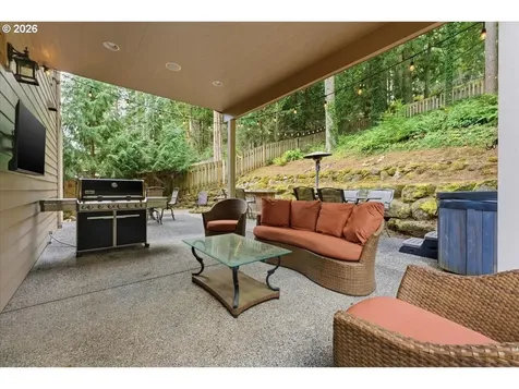 35810 Chinook Street Sandy OR 97055