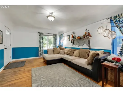 7840 SE Flavel Street Portland OR 97206
