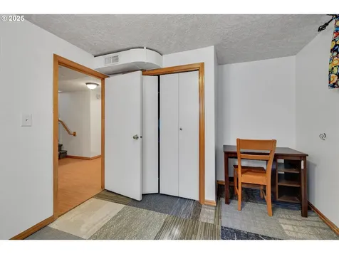 7840 SE Flavel Street Portland OR 97206