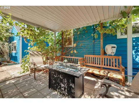 7840 SE Flavel Street Portland OR 97206