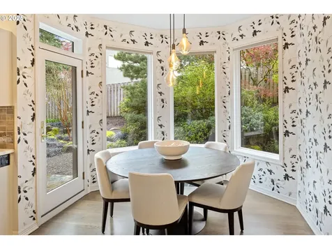 16832 Quail Court Lake Oswego OR 97034