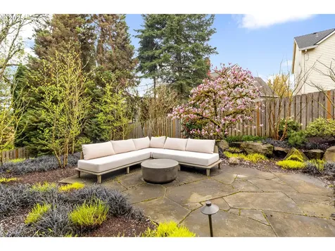 16832 Quail Court Lake Oswego OR 97034