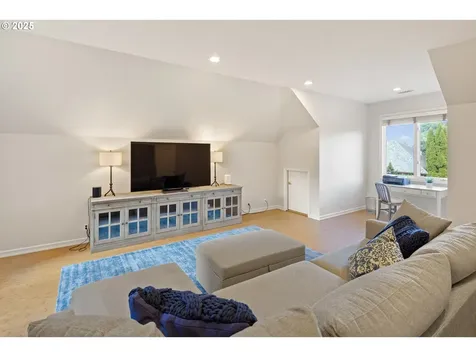 16832 Quail Court Lake Oswego OR 97034
