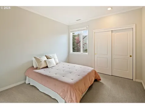 16832 Quail Court Lake Oswego OR 97034