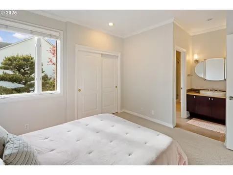 16832 Quail Court Lake Oswego OR 97034