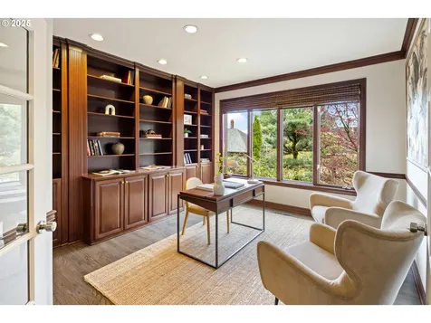 16832 Quail Court Lake Oswego OR 97034