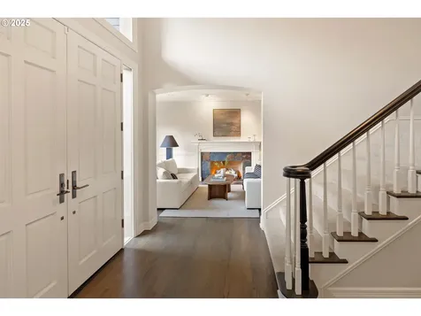 16832 Quail Court Lake Oswego OR 97034