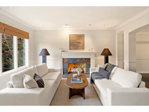 16832 Quail Court Lake Oswego OR 97034