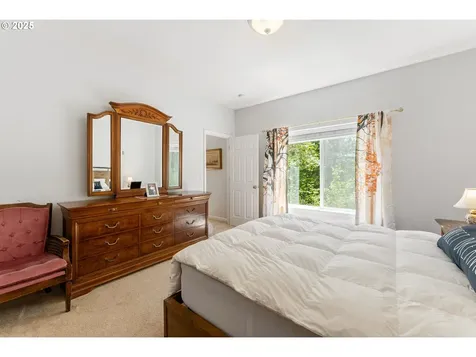 13740 SW Willow Top Lane Portland OR 97224