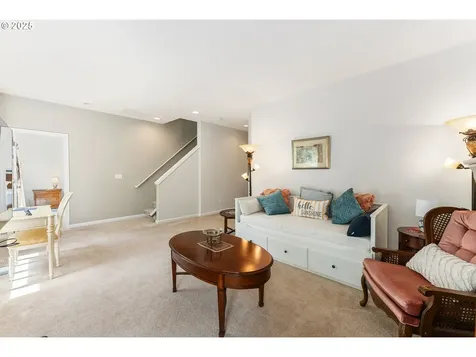 13740 SW Willow Top Lane Portland OR 97224