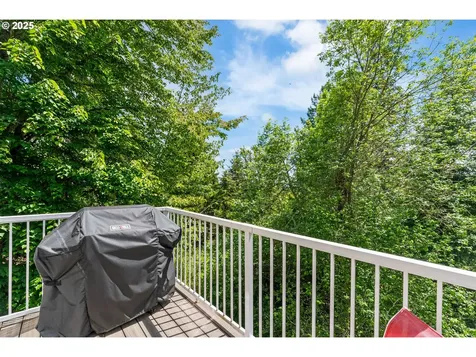13740 SW Willow Top Lane Portland OR 97224