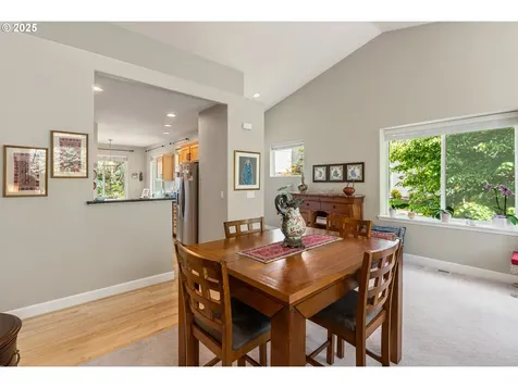 13740 SW Willow Top Lane Portland OR 97224