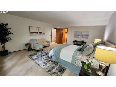 17265 Stanhelma Drive Gladstone OR 97027
