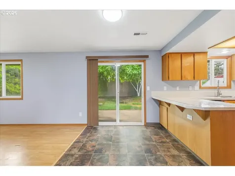6658 SE Grace Street Hillsboro OR 97123