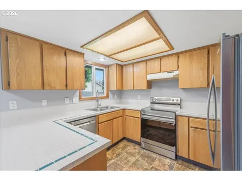 6658 SE Grace Street Hillsboro OR 97123