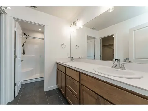 8927 NE 110th Street Vancouver WA 98662