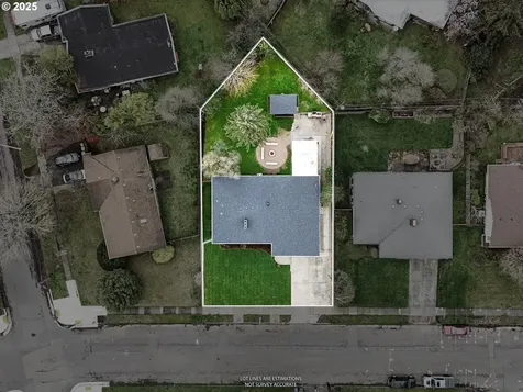13434 NE Sacramento Street Portland OR 97230