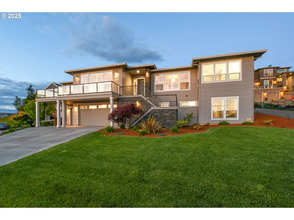1936 NW Klickitat Street Camas WA 98607