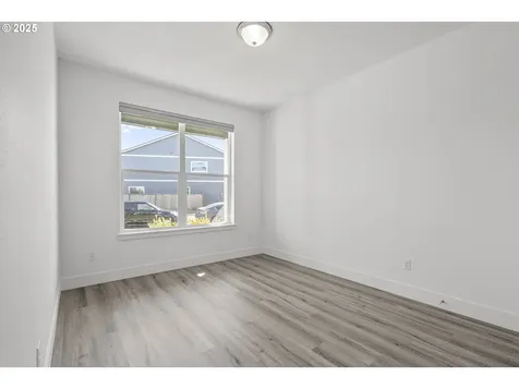 1565 S Quartz Drive Cornelius OR 97113