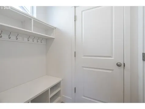 1565 S Quartz Drive Cornelius OR 97113